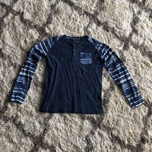 Men’s long sleeve shirt